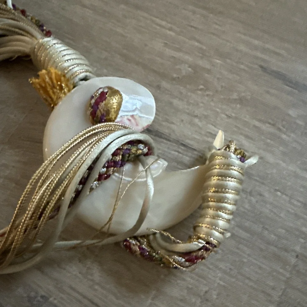 Vintage Carolyn Tanner Gold & Mother Of Pearl Braided Rope Belt